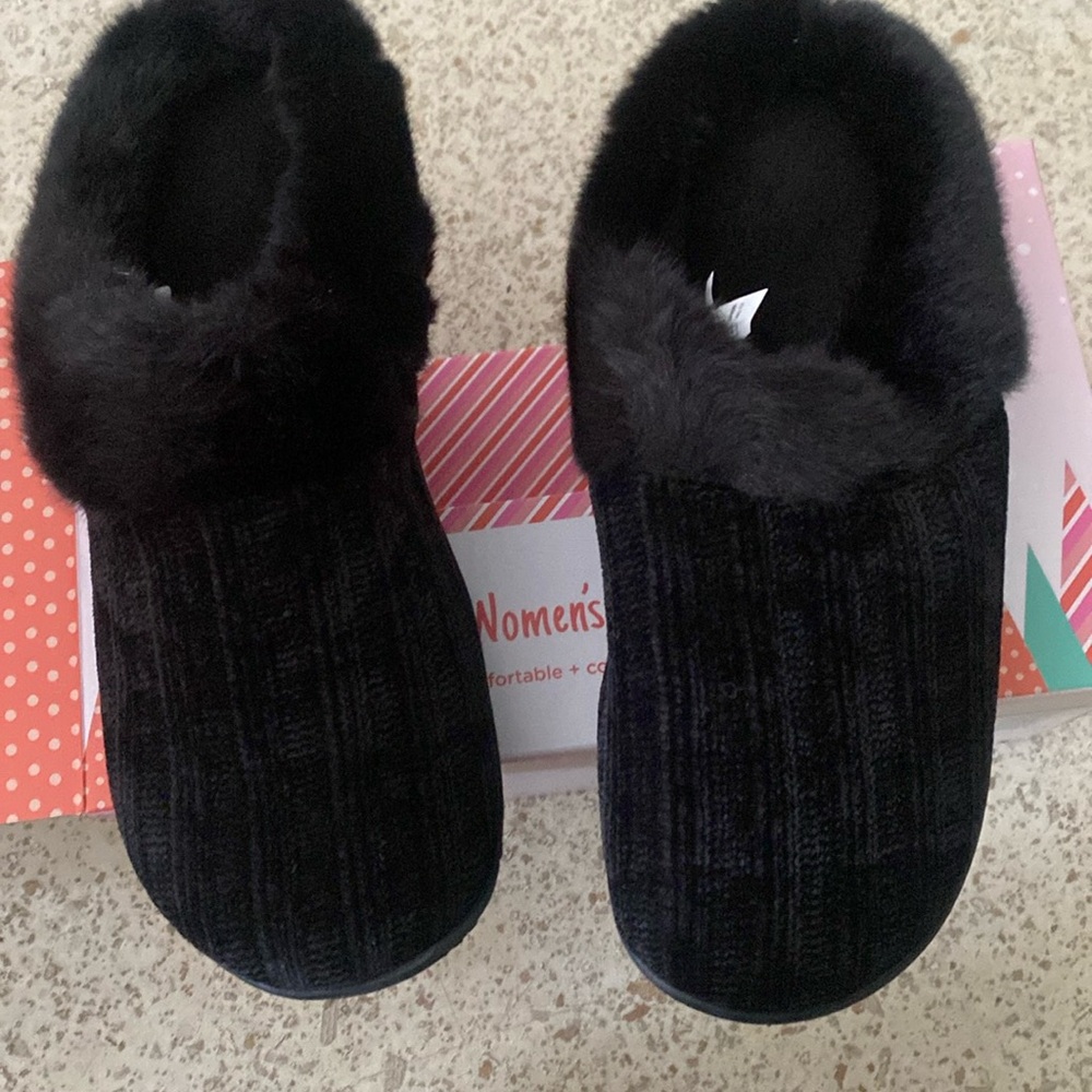 NWT totes faux fur slipper size large 8-9